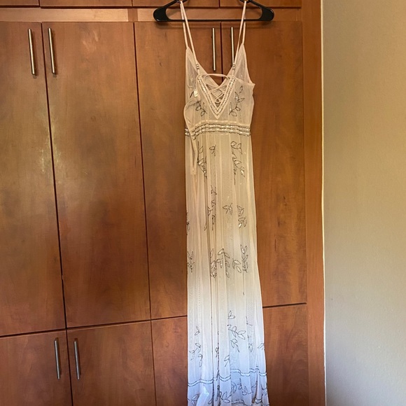 Beaded dress - Picture 3 of 4